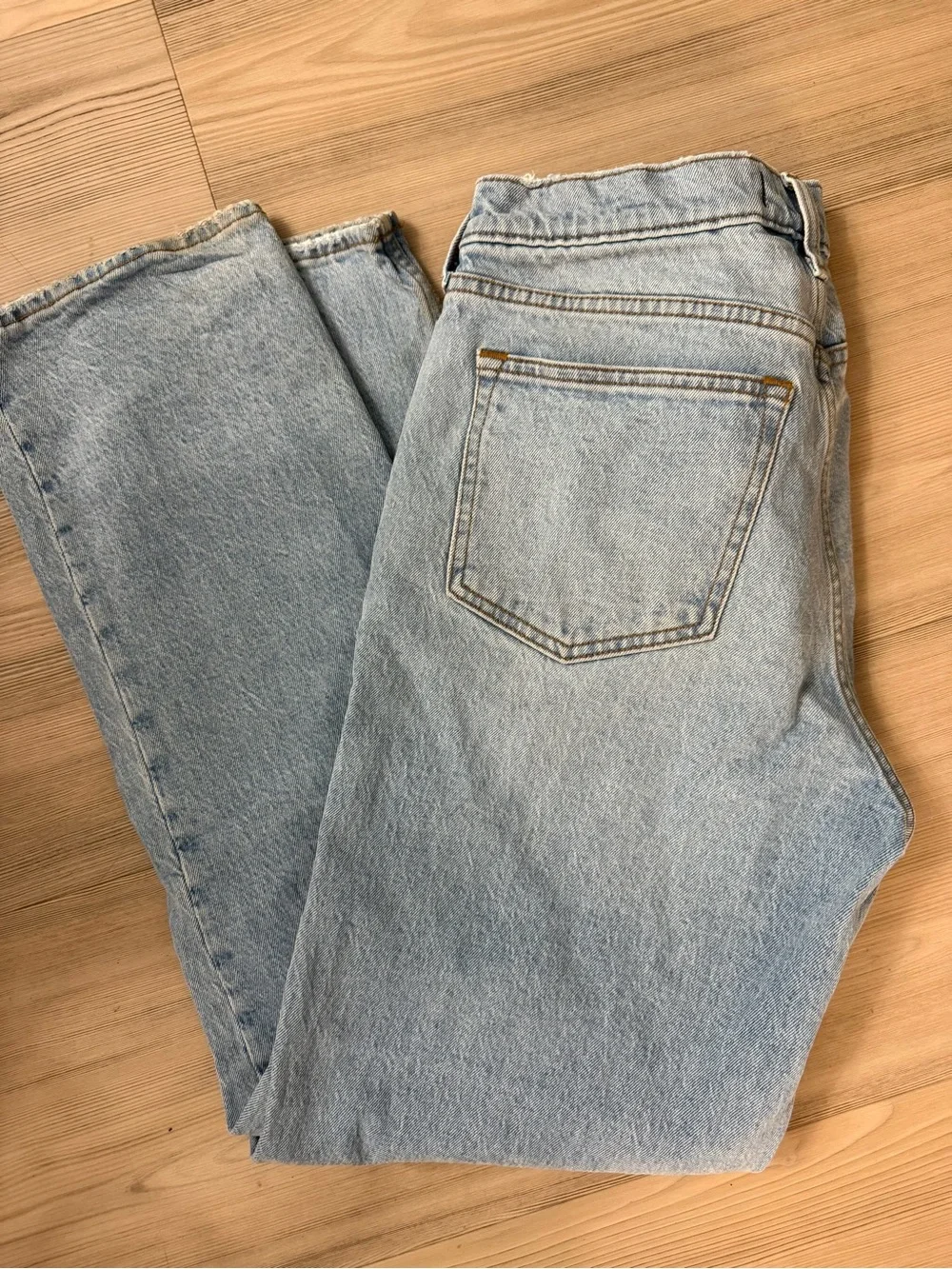 Abercrombie & Fitch Light Blue Straight Leg Jeans - Picture 5 of 10